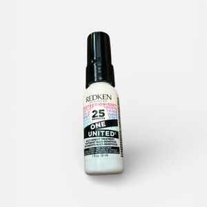 Redken One United Multi-Benefit Treatment Spray - Black and White